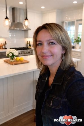 na zdjęciu mam 49 lat i nie jest to moja kuchnia na zdjęciu mam 49 lat i nie jest to moja kuchnia